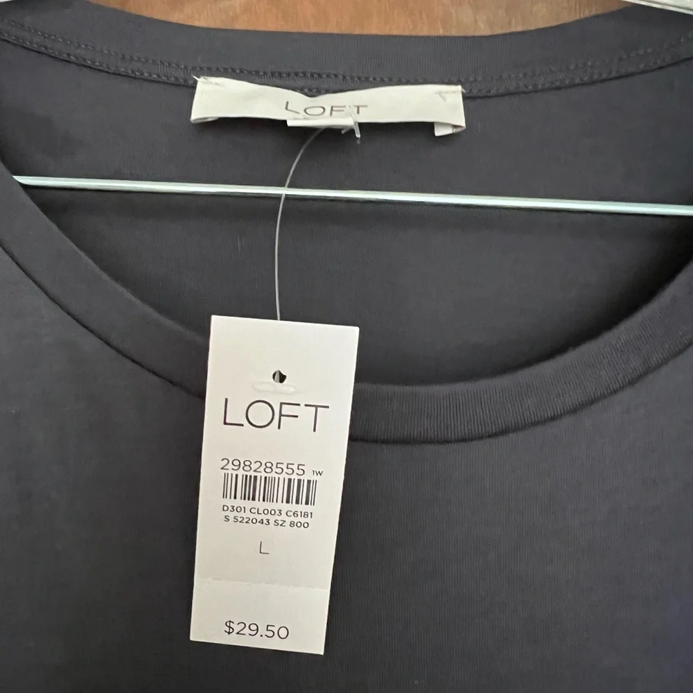 LOFT Knotted Tee, NWT, Large - Picture 3 of 10